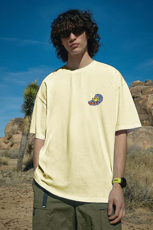 Breathable Embroidered Graphic Streetwear Tee - Apricot