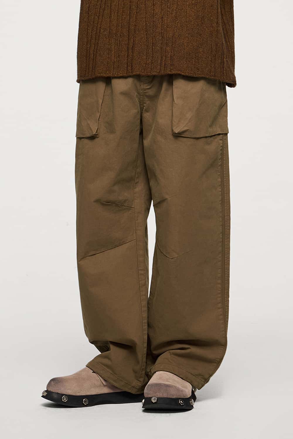 Heavyweight Cargo Pants with 3D Utility Pockets