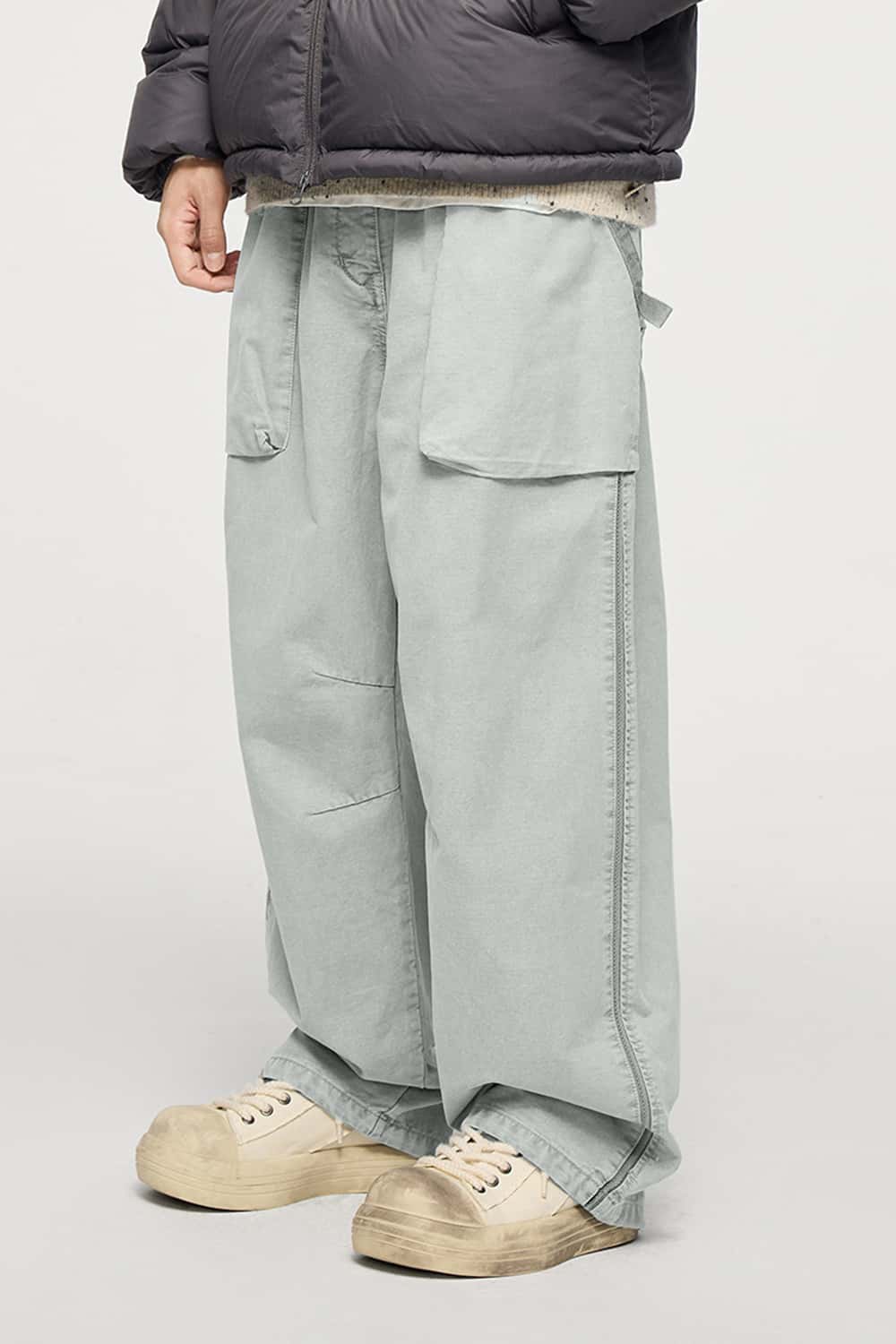 Heavyweight Cargo Pants with 3D Utility Pockets