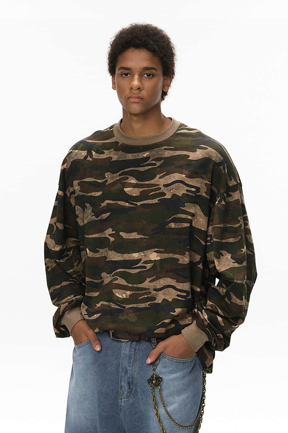 Camo Boxy Long Sleeve T-Shirt _ Outdoor Versatile Crewneck Base Layer