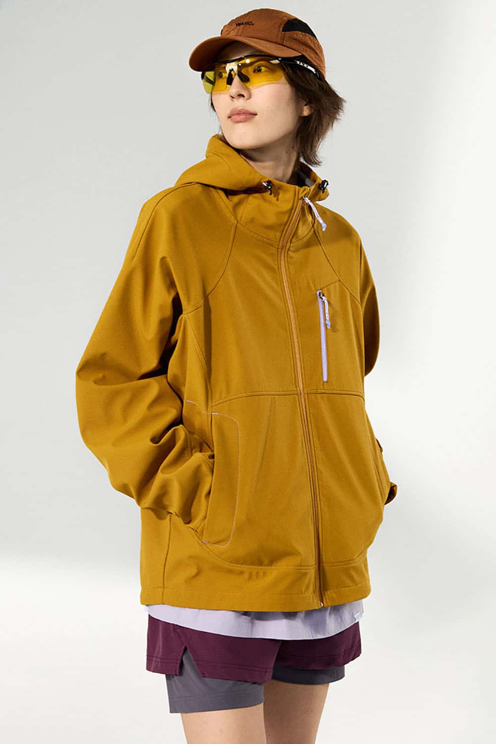 Lightweight Outdoor Softshell Jacket _ 3-Proof Fully Seam-Taped Hiking Shell