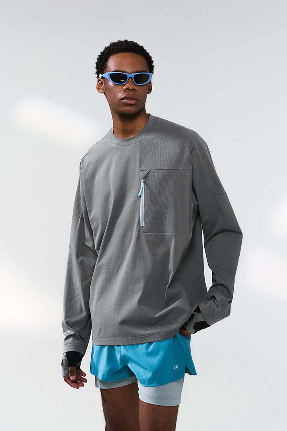 Zipper Pocket Long Sleeve Performance Tee _ Outdoor Quick-Dry Contrast Crewneck Base Layer