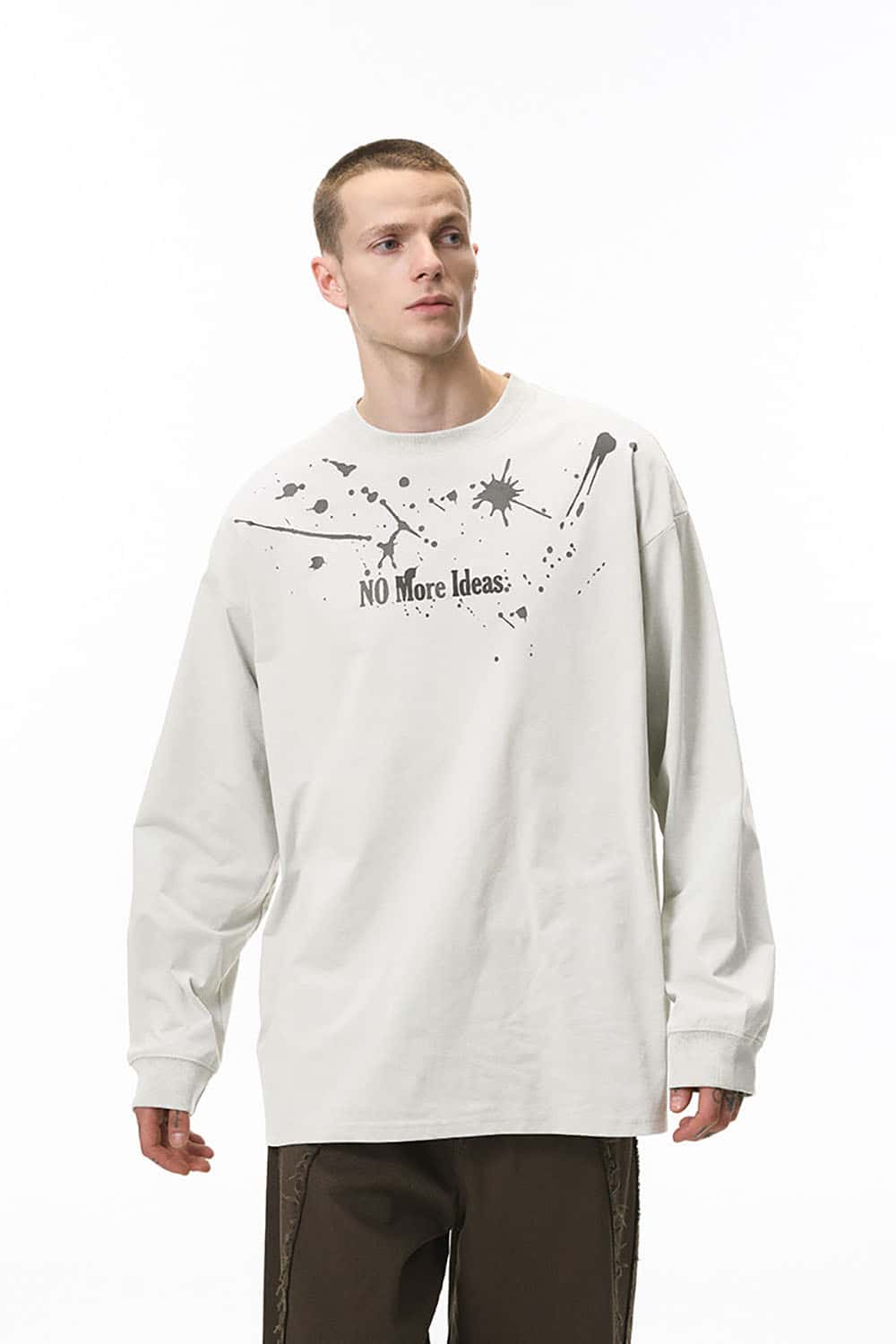 Reflective Paint-Splatter Long Sleeve Tee _ Sculpted Letter Print Color-Block Base Layer