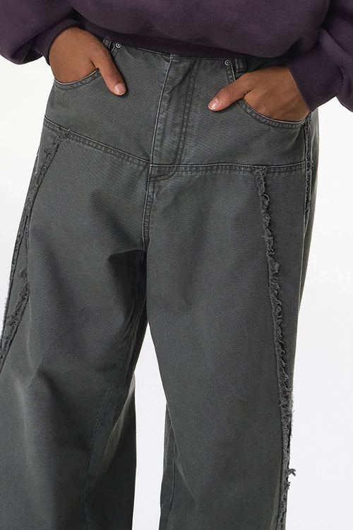 Distressed Raw-Edge Cargo Pants - Dark Gray