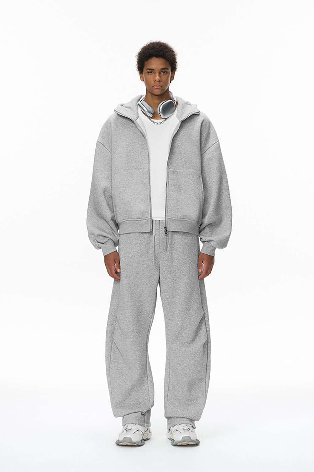 Heavyweight Pleated Fleece Sweatpants _ Eggshell Velvet Lined Relaxed Fit Joggers