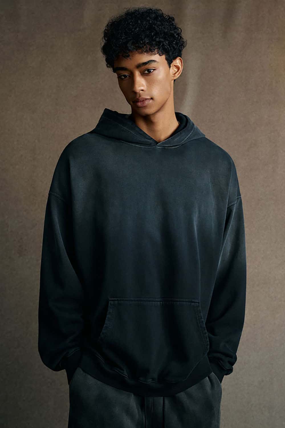 Vintage Heavyweight Washed Distressed Hoodie - Vintage Black