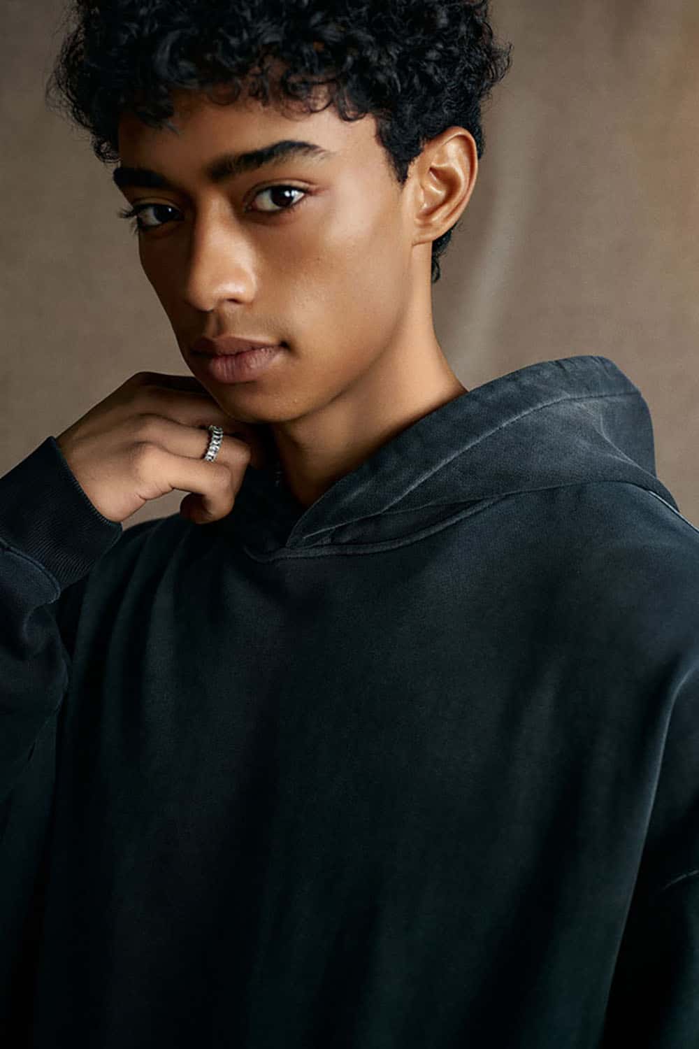 Vintage Heavyweight Washed Distressed Hoodie - Vintage Black