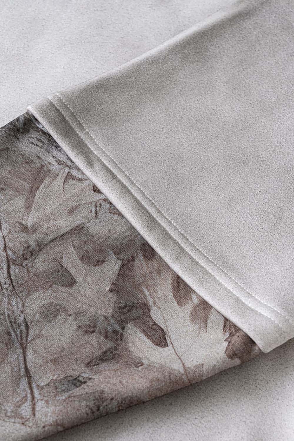 Vintage Spray-Dyed Camo Contrast Long Sleeve T-Shirt _ Loose Fit Fake Two-Piece Top