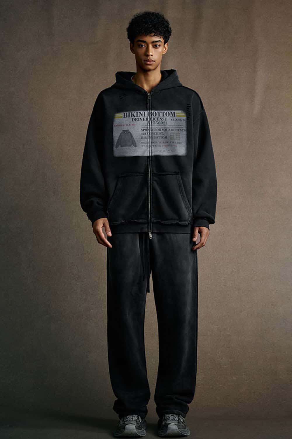 Distressed Graphic Spray-Dyed Zip-Up Hoodie _ Vintage Print Ripped Full Zip Jacket