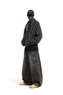 Irregular-Cut Curved-Seam Jeans - Black