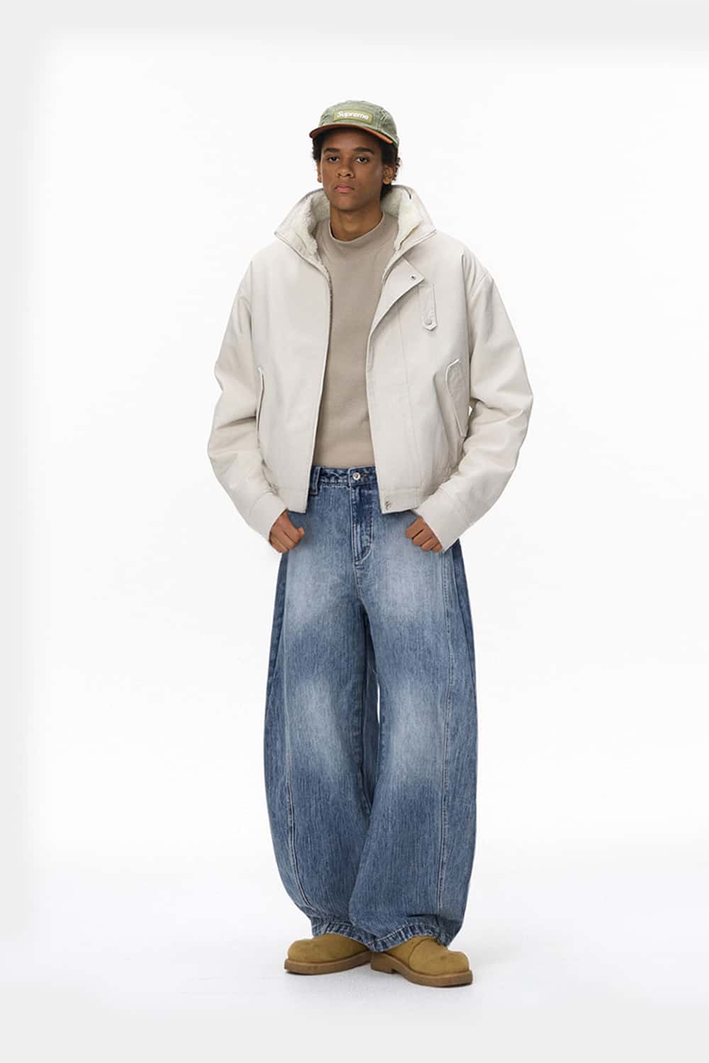 Curved Seam Distressed Denim Jeans - Blue