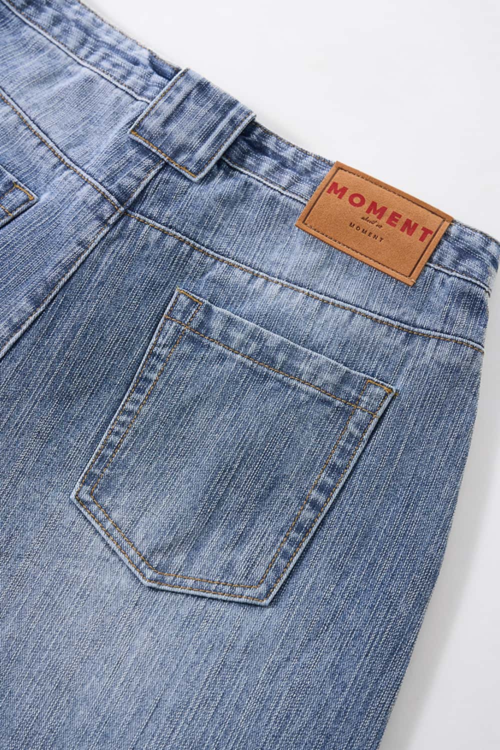 Curved Seam Distressed Denim Jeans - Blue