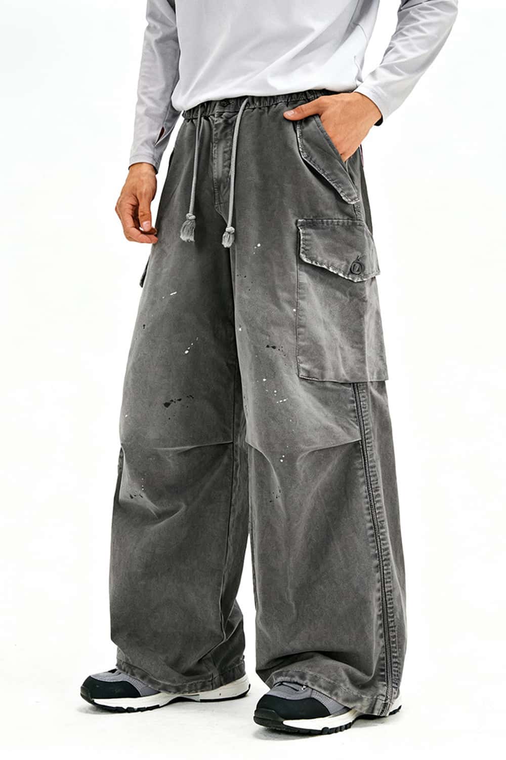 Men's Distressed Ink-Splatter Cargo Pants - Gray