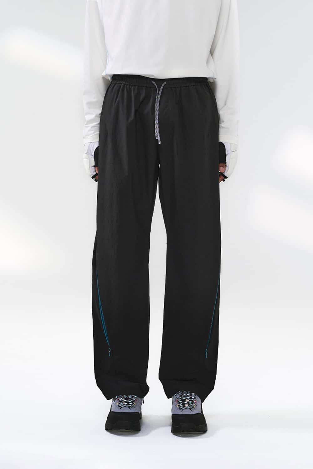 Color-Block Outdoor Hiking Pants - Black