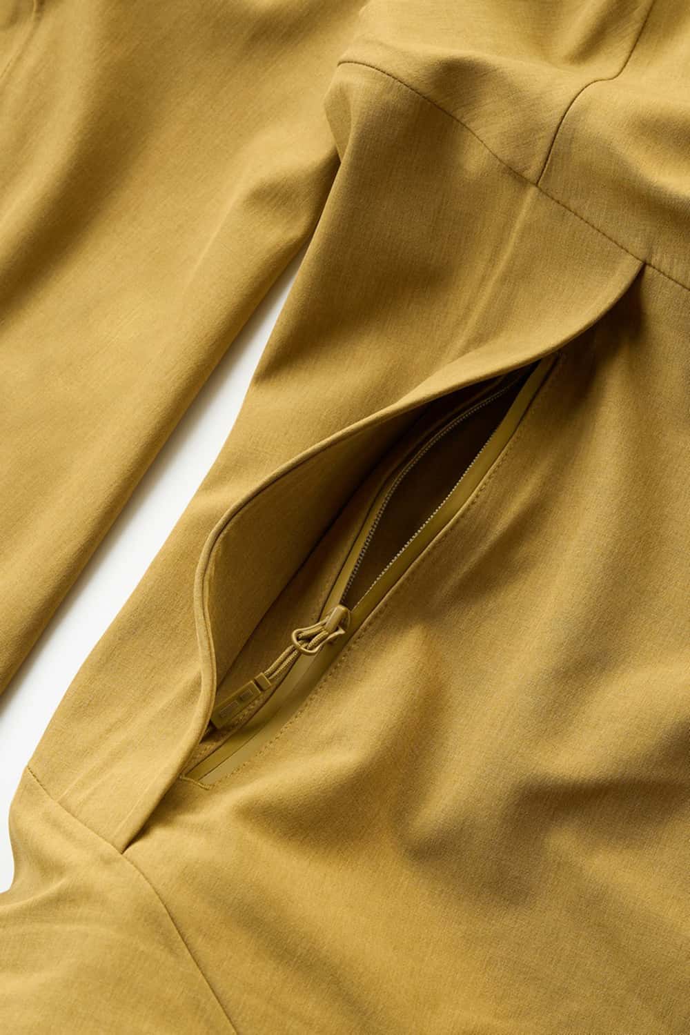 All-Weather Seamless Technical Jacket - Yellow