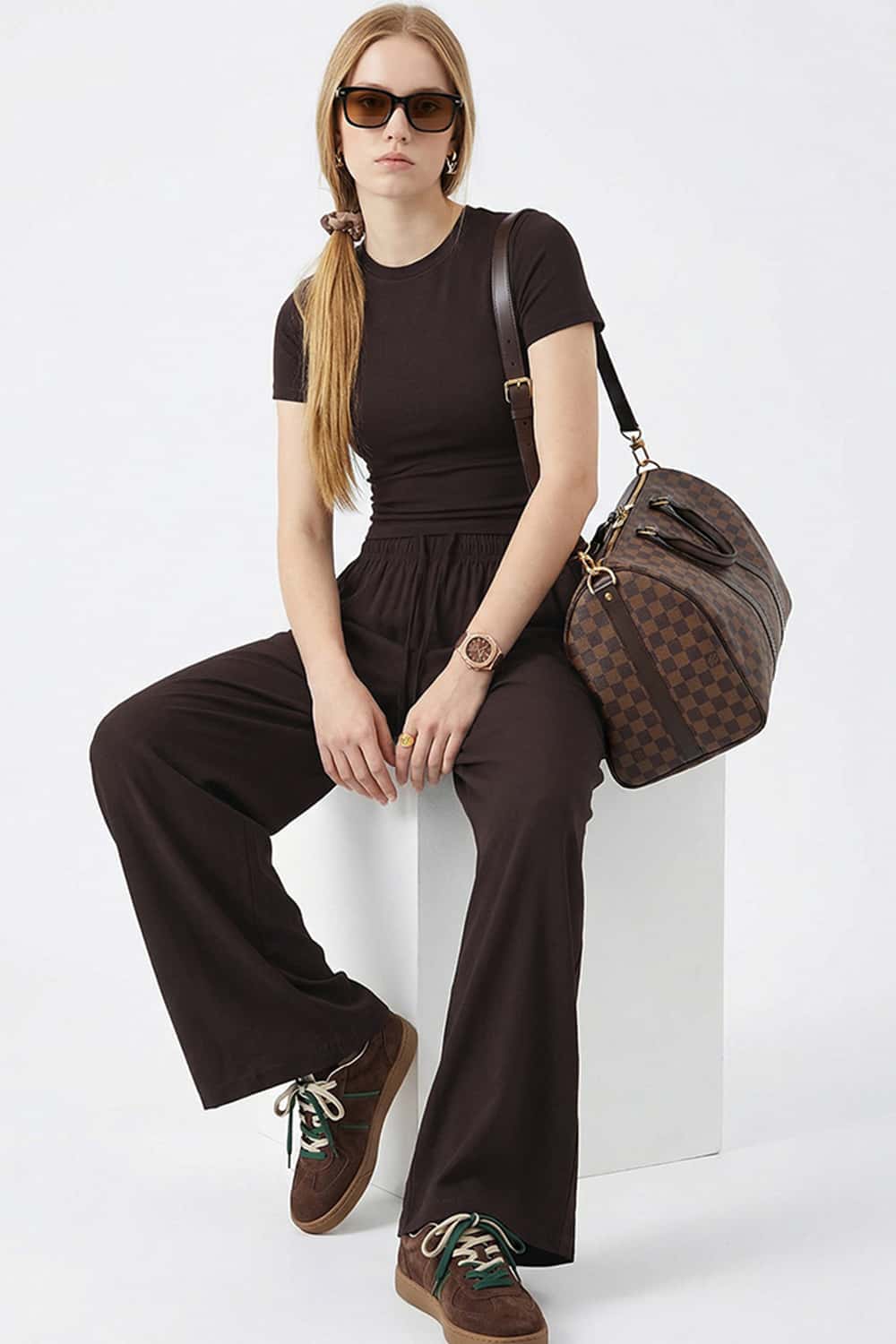 High-Stretch Tailored Cropped Tee - Coffee
