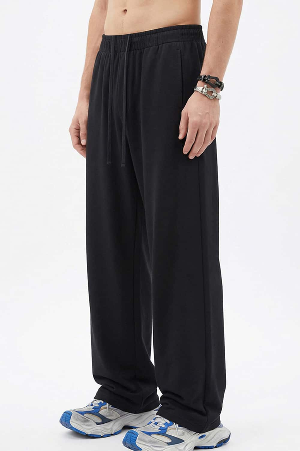 Relaxed Straight-Leg Drawstring Trouser - Black