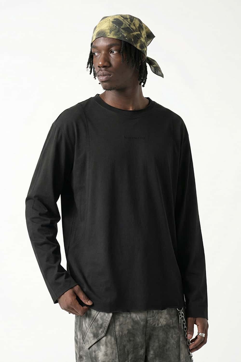 Vintage Puff-Print Long-Sleeve Crew - Active Black