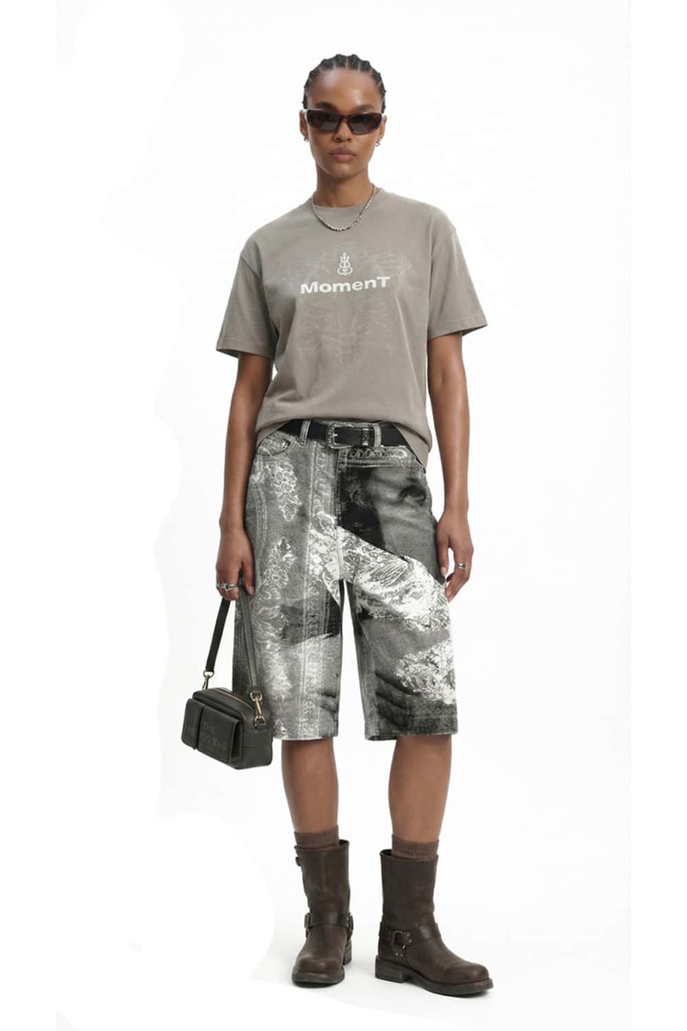Premium Heavyweight Graphic Relaxed Tee - Light Gray