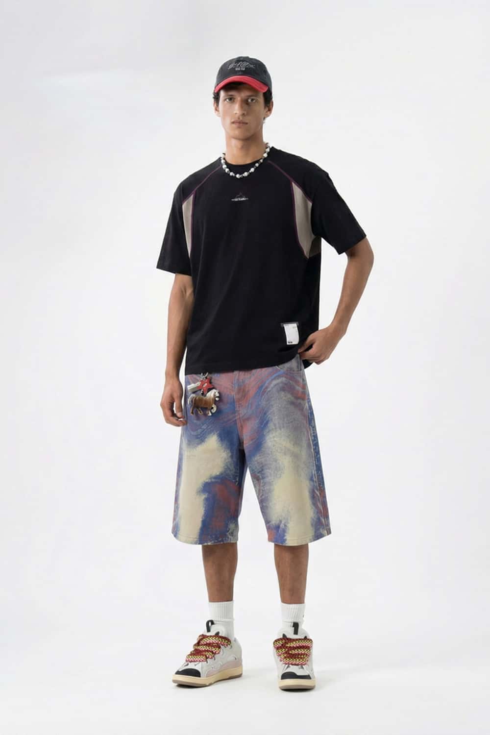 Luminous Contrast Panelled Graphic Tee - Black