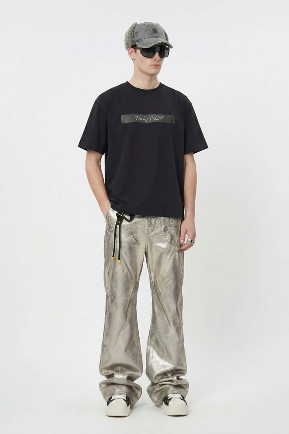 Vintage Graphic Short-Sleeve Tee - Black