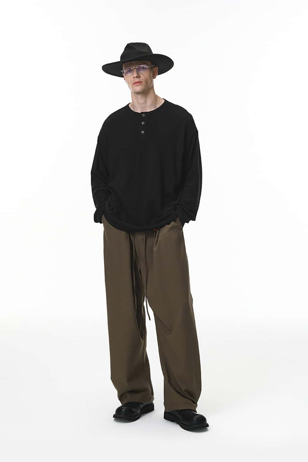 Men's Relaxed Henley Long-Sleeve Tee - Black