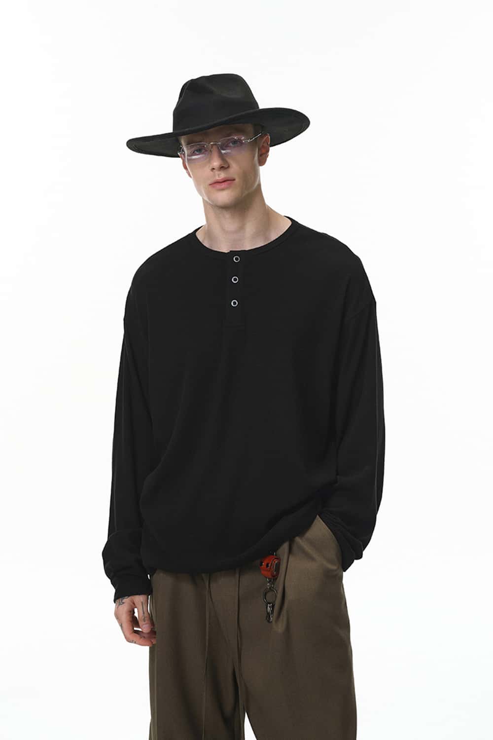 Men's Relaxed Henley Long-Sleeve Tee - Black