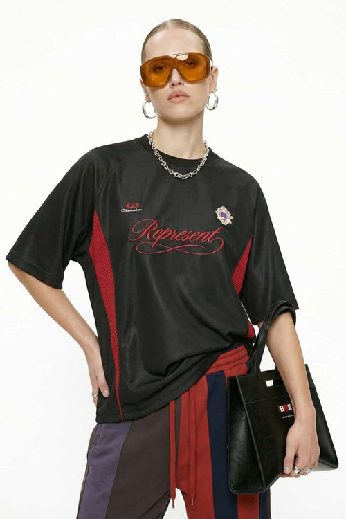 Mesh-Panel Graphic Raglan Tee in Black - product detail close-up