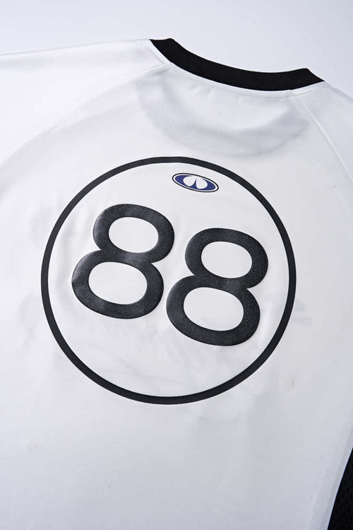 Mesh-Panel Graphic Raglan Tee in Off White - graphic detail
