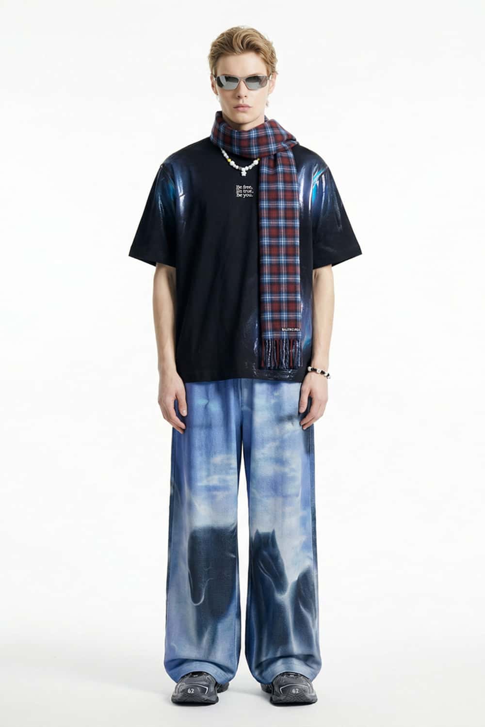 Graphic Spark Print Cooling-Touch Tee - Black