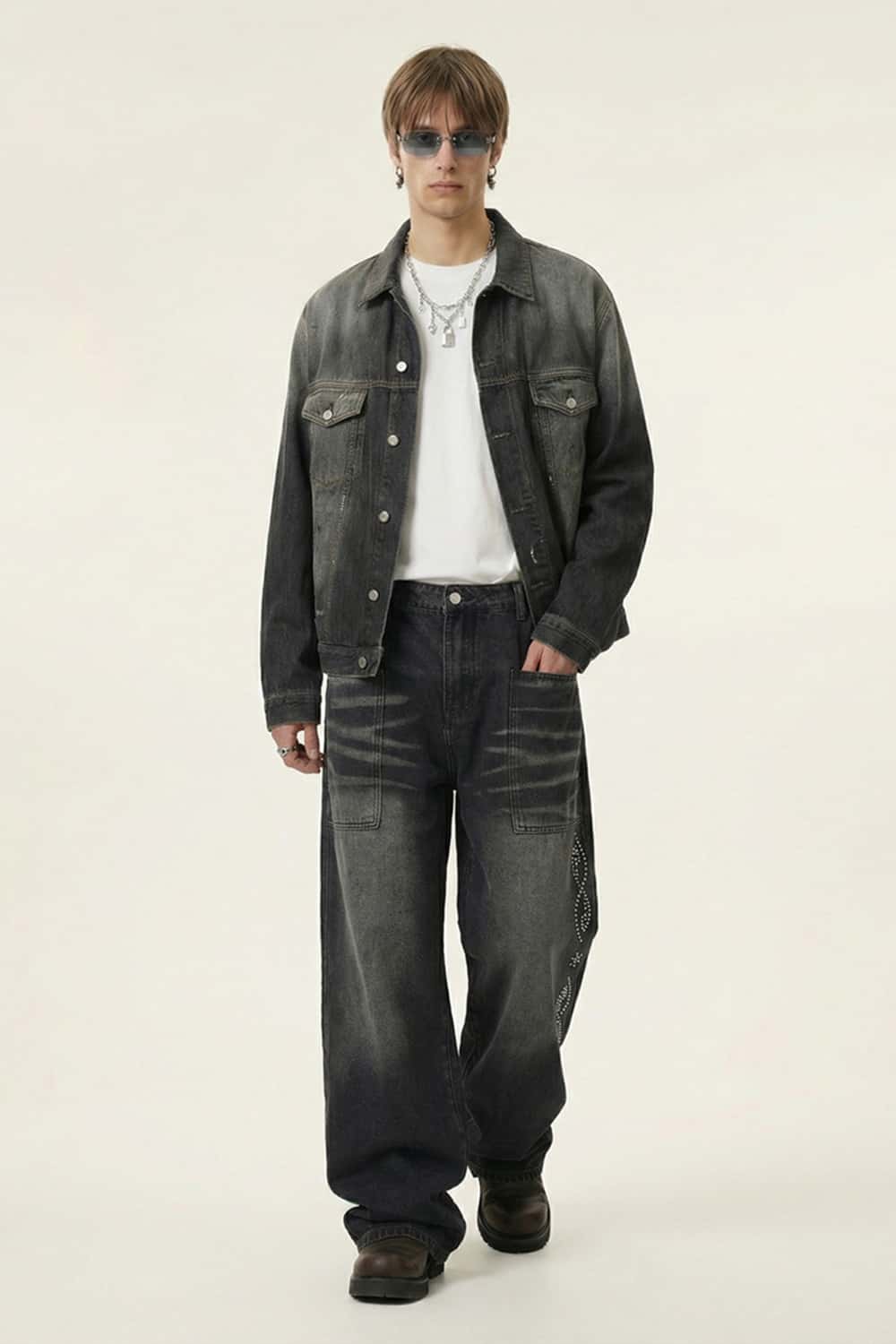 Distressed Rhinestone Pocket Jeans - Black