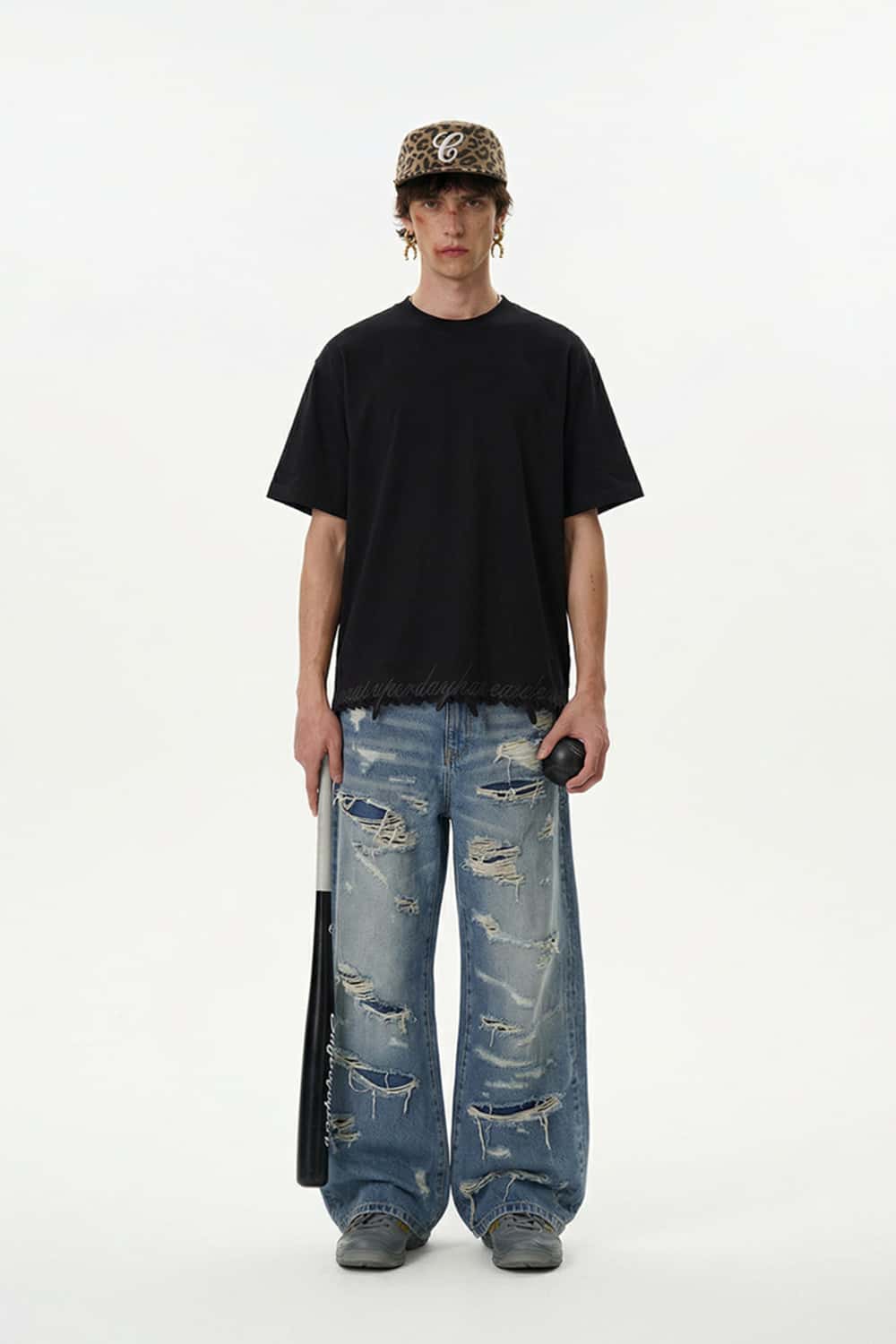Distressed Embroidered Punk Streetwear Tee - Black
