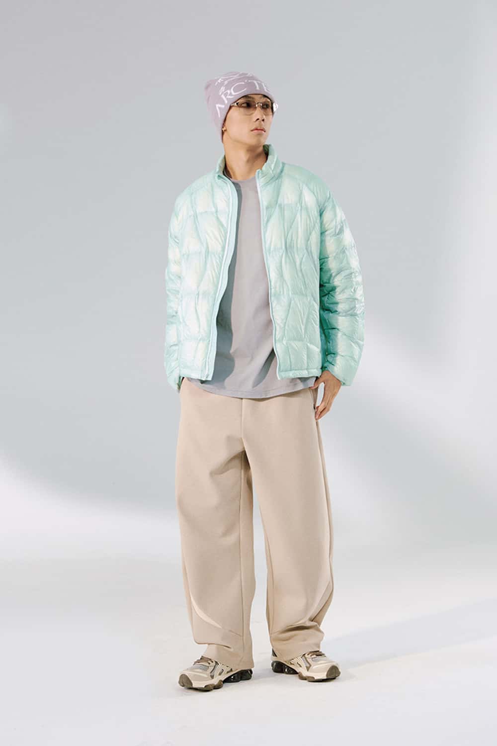 Ultra-Lightweight Stand-Collar Puffer Jacket - Blue