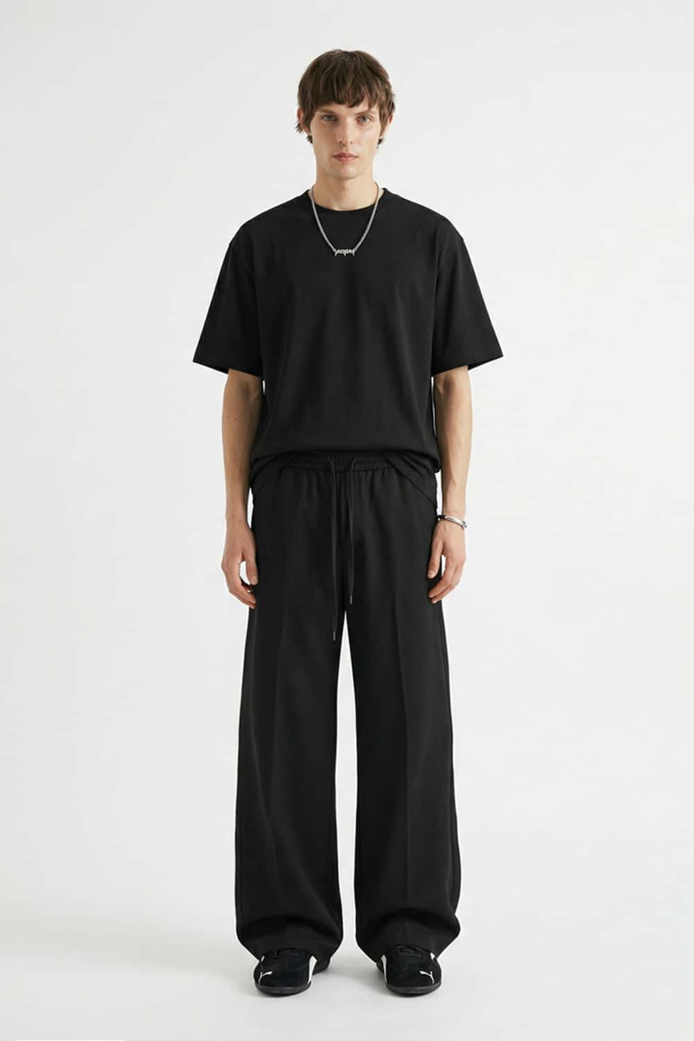 Tech Quick-Dry Solid Short-Sleeve Tee - Black