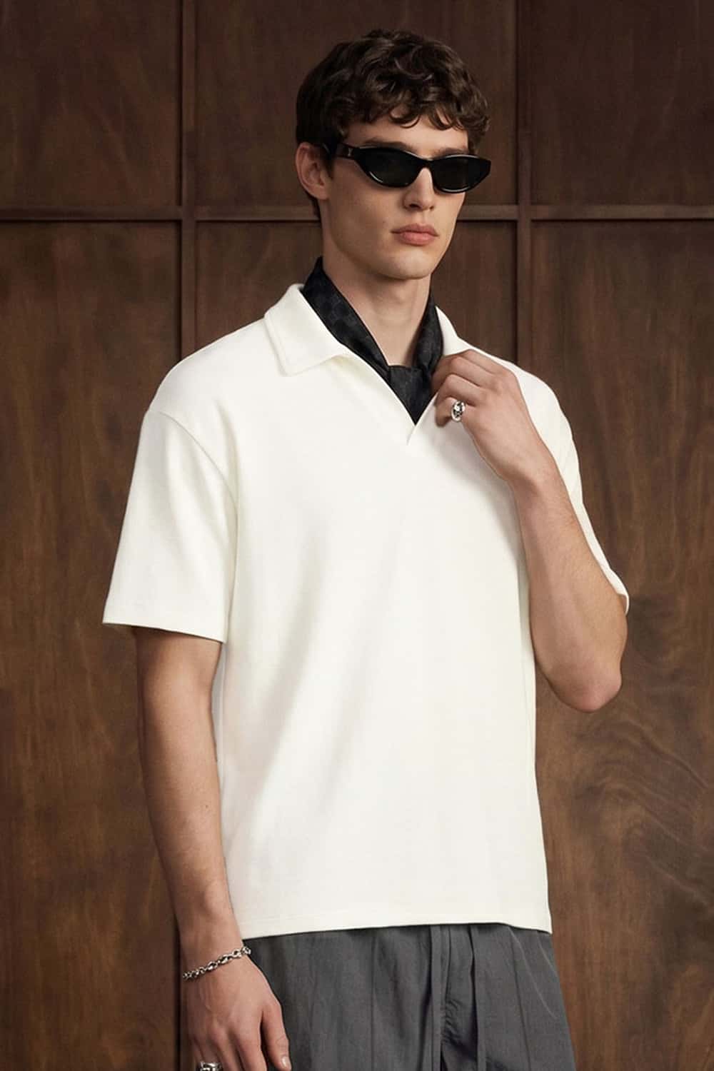 Textured Open-Collar Loose Polo Shirt - Off White