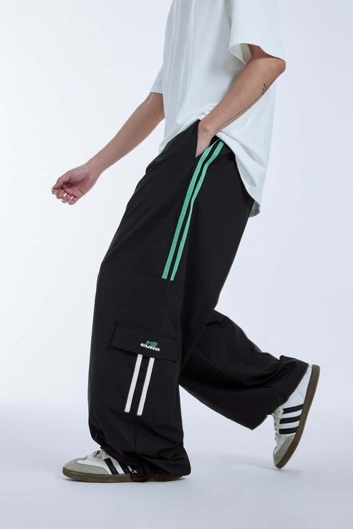 Side-Stripe Wide-Leg Cargo Pants - Black