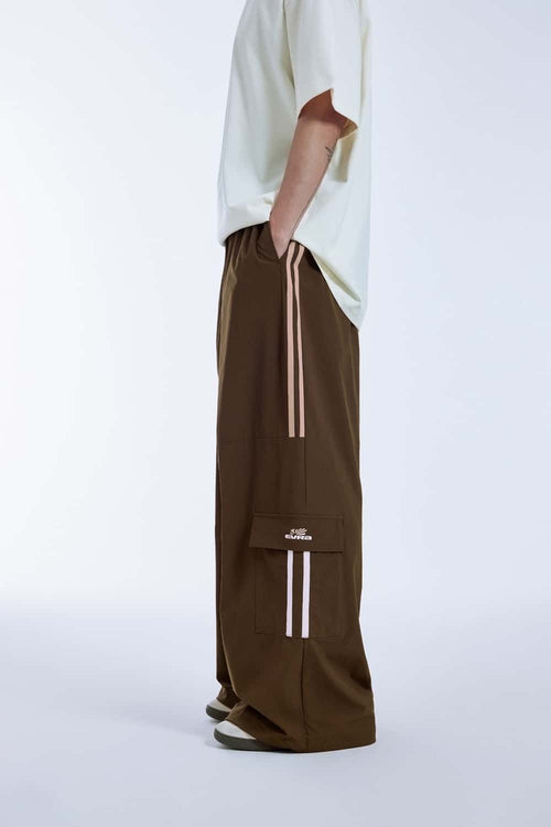 Side-Stripe Wide-Leg Cargo Pants - Coffee
