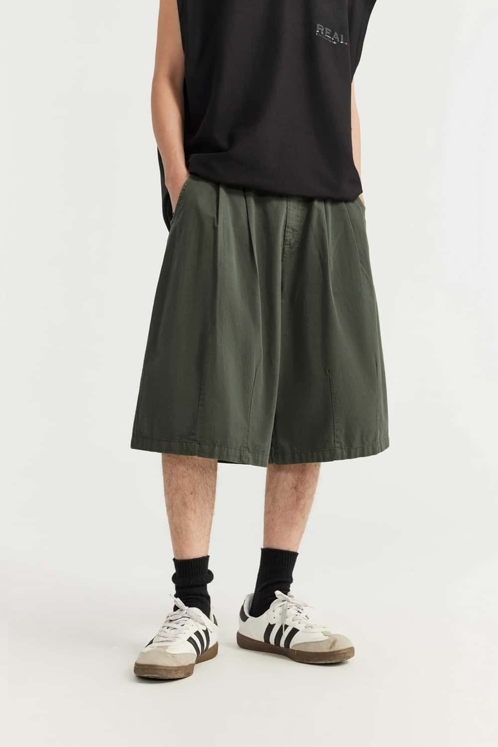 Washed Pleated Long Shorts - Military Green
