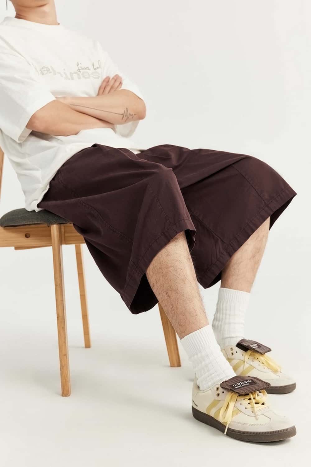 Washed Pleated Long Shorts - Reddish Brown