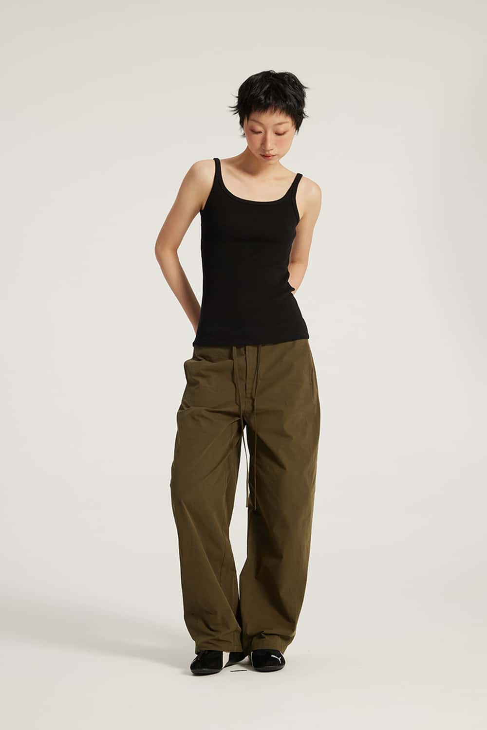 Ribbed Square-Neck Fitted Tank - Active Black
