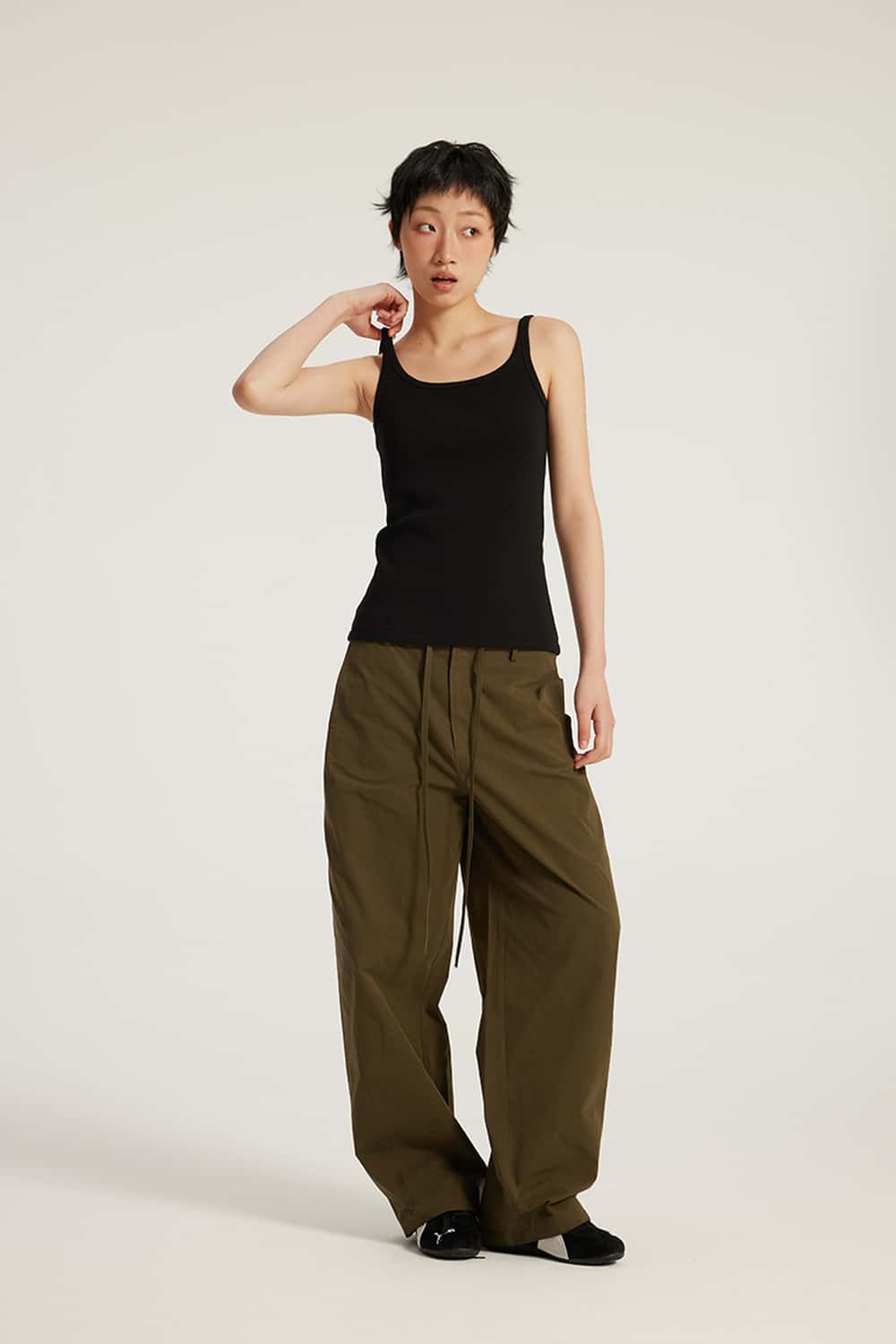 Ribbed Square-Neck Fitted Tank - Active Black