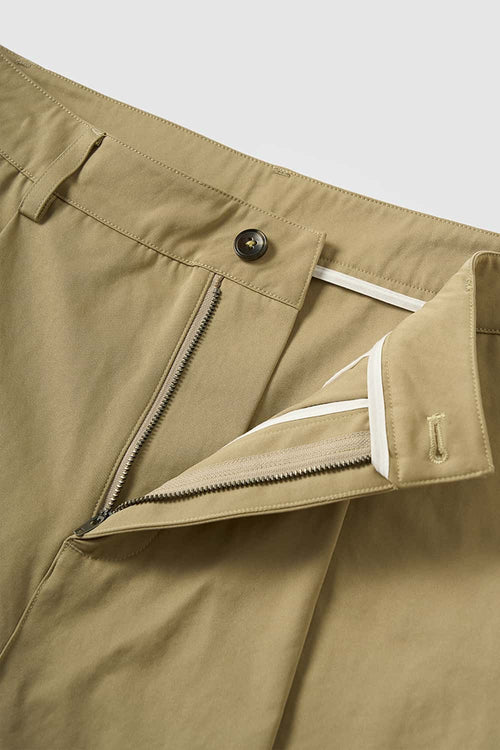 Pleated Curved Utility Pants - Khaki