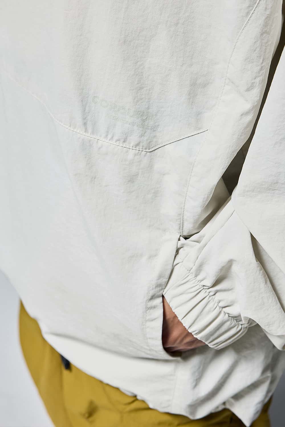 Nylon Drawstring Hem Pullover - White