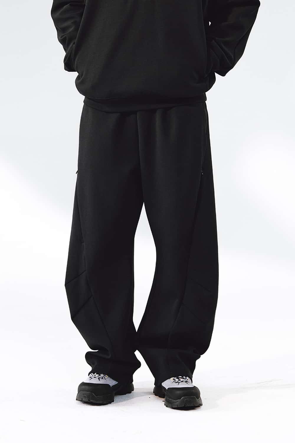 Lightweight Curved-Leg Stretch Pants - Black