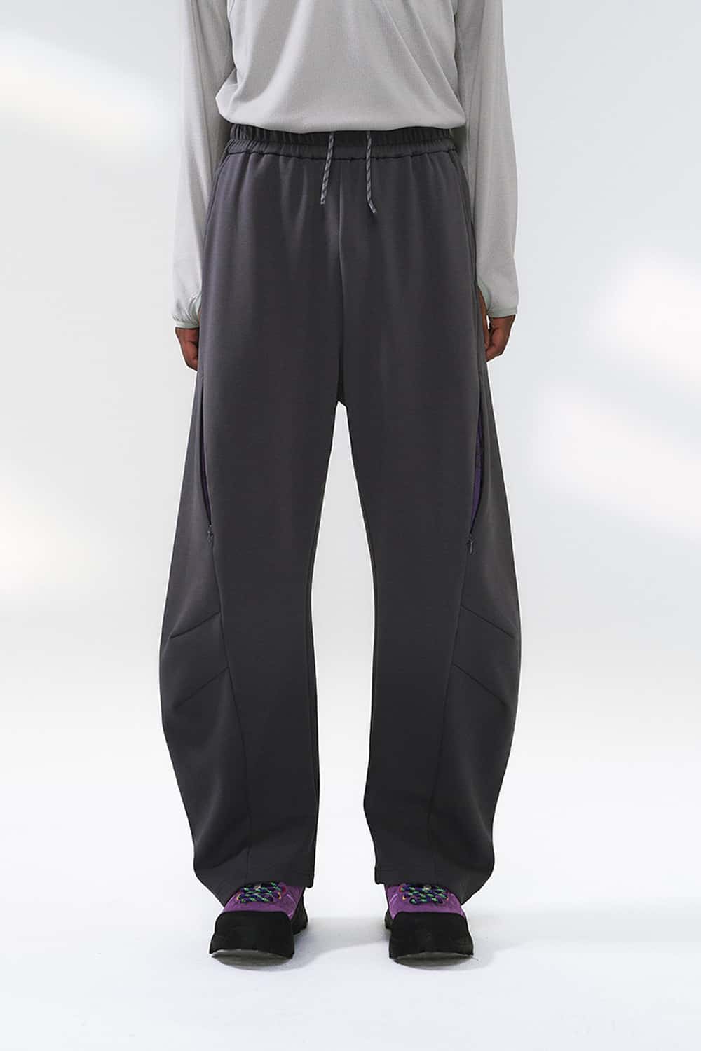 Lightweight Curved-Leg Stretch Pants - Dark Gray