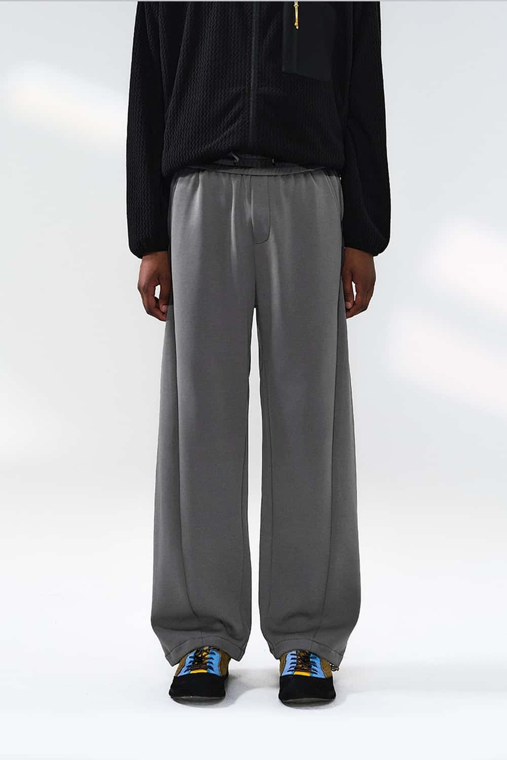 Loose Straight-Leg Stretch Pants - Dark Gray