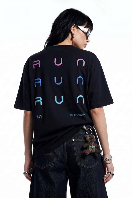 Gradient Letter Graphic T-Shirt - Black