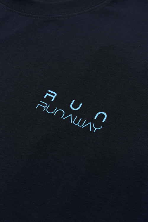 Gradient Letter Graphic T-Shirt - Black