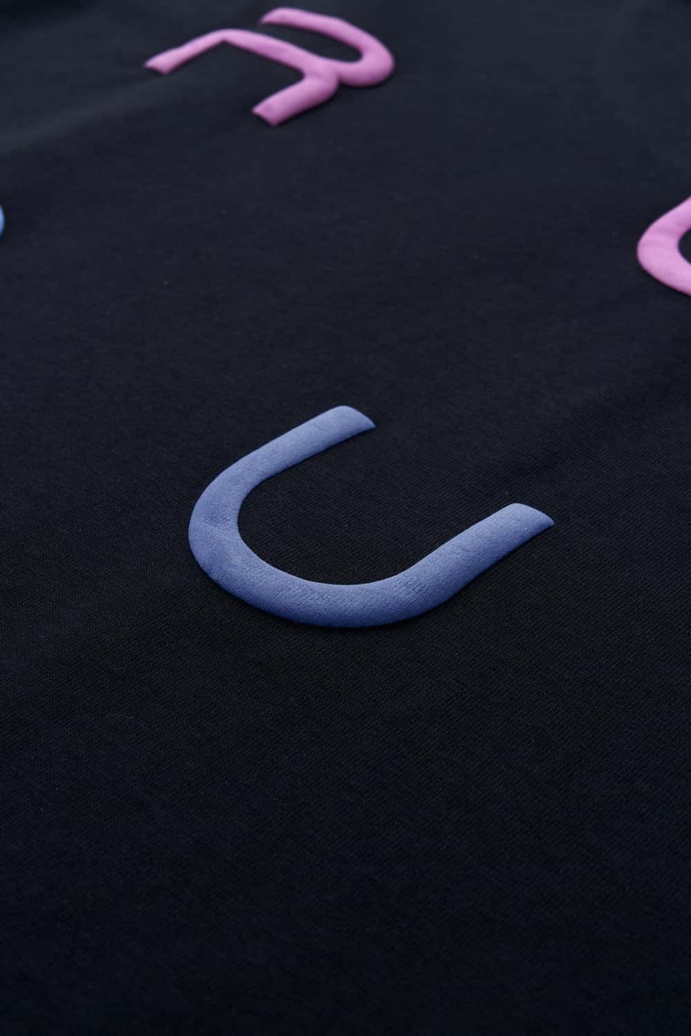 Gradient Letter Graphic T-Shirt - Black