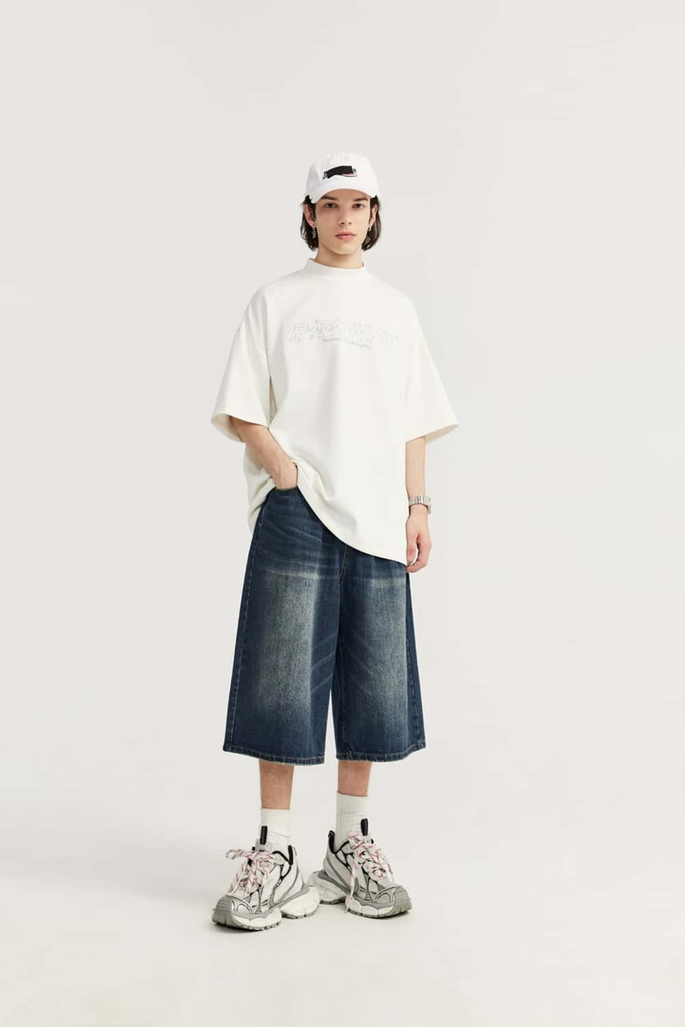 Washed Wide-Leg Denim Shorts - Blue